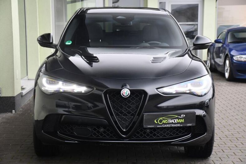 Alfa Romeo Stelvio - hlavní fotka