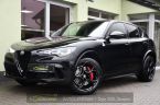 Alfa Romeo Stelvio - fotka číslo 0