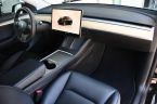 Tesla Model Y - fotka číslo 11