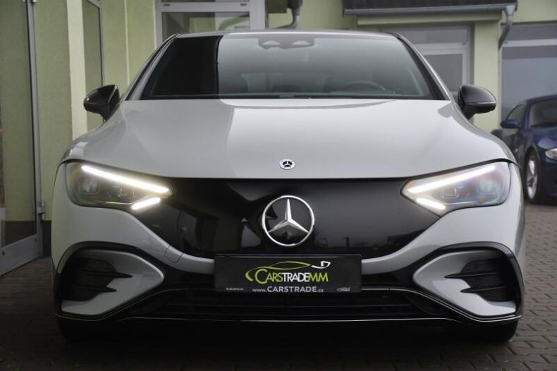 Mercedes EQE - hlavní fotka