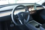 Tesla Model Y - fotka číslo 14