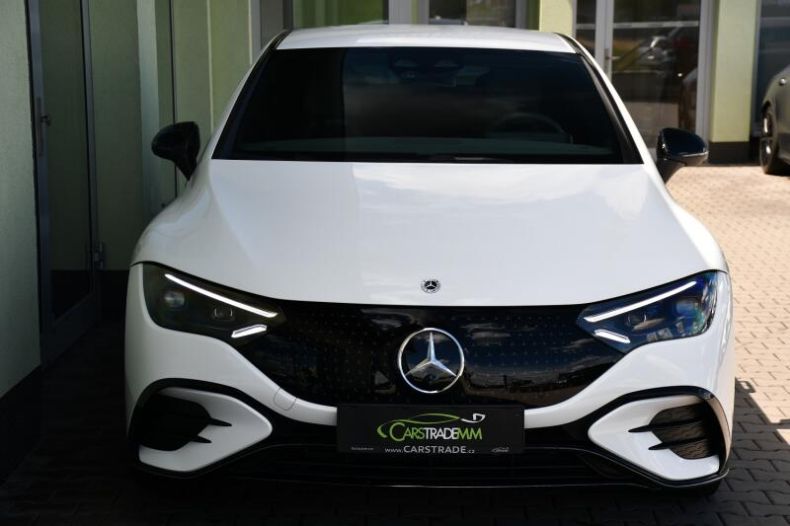 Mercedes EQE - hlavní fotka