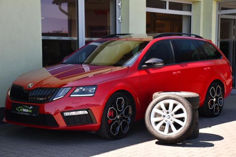 Škoda Octavia - hlavní fotka
