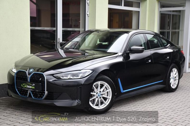 BMW i4 - hlavní foto