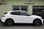 Alfa Romeo Stelvio - fotka číslo 11