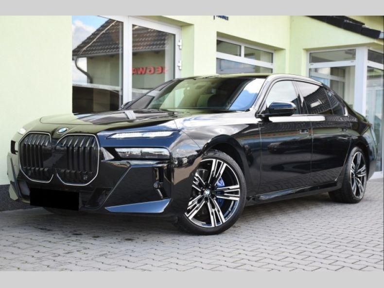 BMW Řada 7 - hlavní foto