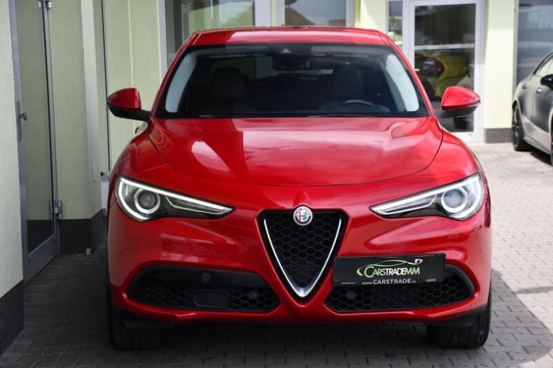 Alfa Romeo Stelvio - hlavní fotka