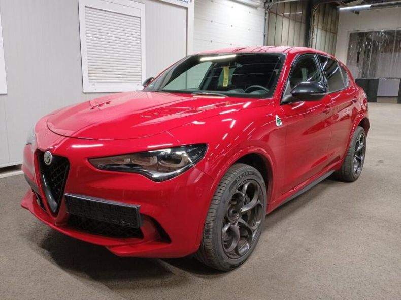 Alfa Romeo Stelvio - hlavní foto