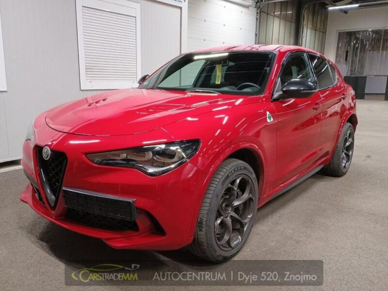 Alfa Romeo Stelvio - hlavní foto