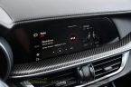Alfa Romeo Stelvio - fotka číslo 32