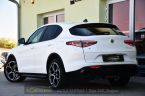 Alfa Romeo Stelvio - fotka číslo 2