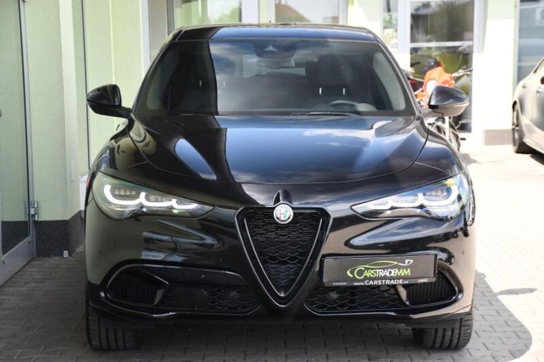 Alfa Romeo Stelvio - hlavní fotka