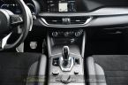 Alfa Romeo Stelvio - fotka číslo 21