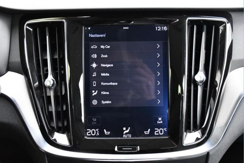 Volvo S60 - hlavní fotka