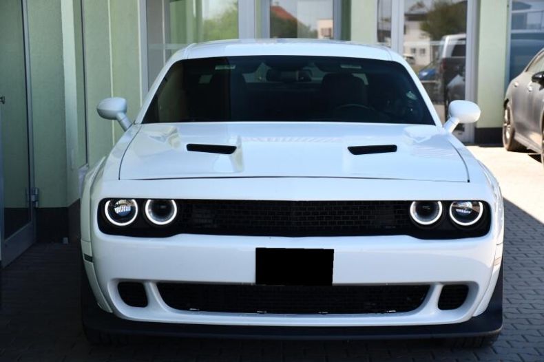 Dodge Challenger - hlavní fotka