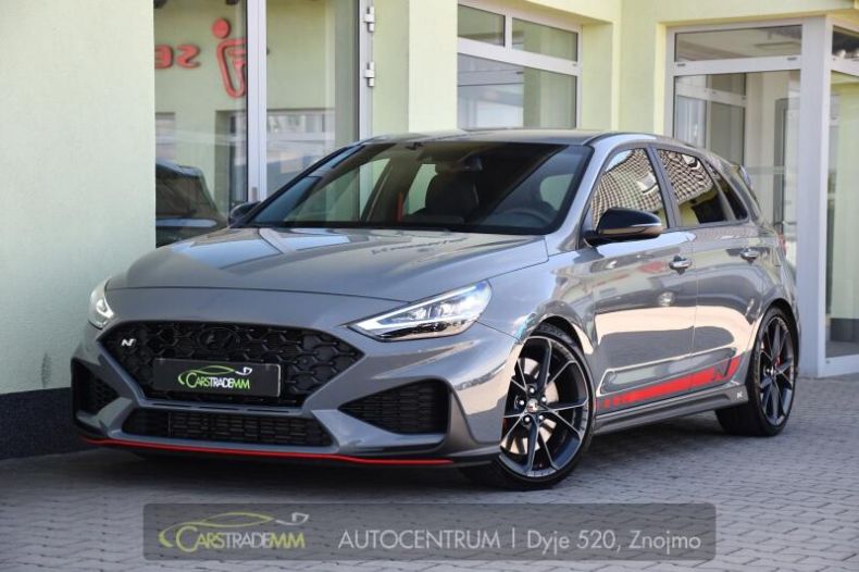 Hyundai i30 - hlavní foto