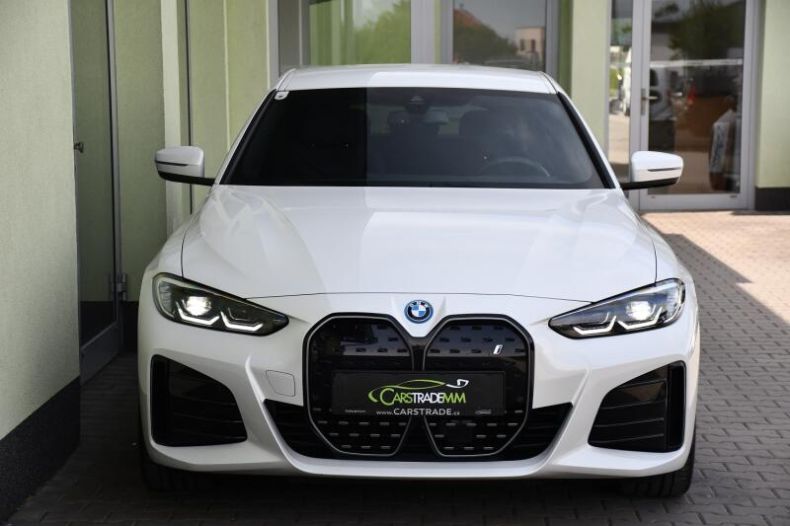 BMW i4 - hlavní fotka