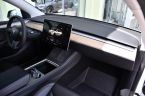 Tesla Model Y - fotka číslo 16