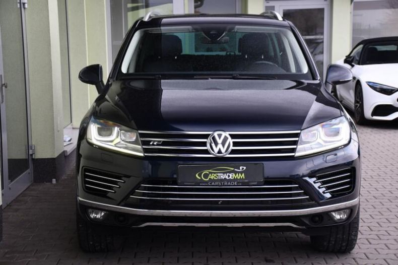 Volkswagen Touareg - hlavní fotka
