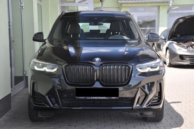 BMW X3 - hlavní fotka