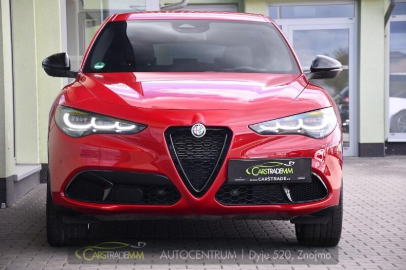 Alfa Romeo Stelvio - hlavní fotka