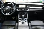 Alfa Romeo Stelvio - fotka číslo 17