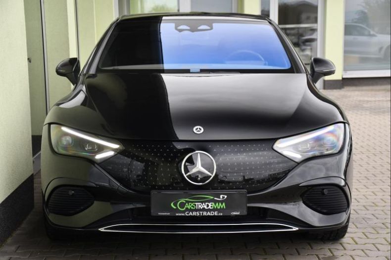 Mercedes EQE - hlavní fotka