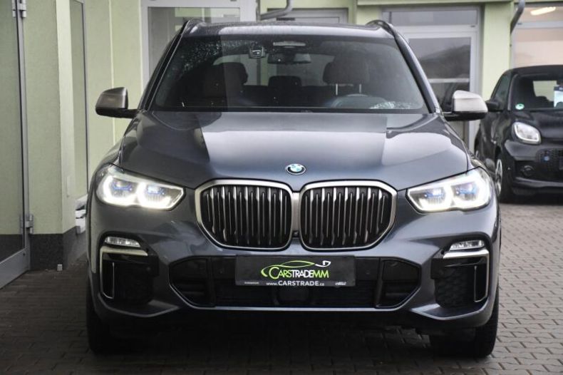 BMW X5 - hlavní fotka