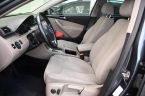 Volkswagen Passat - fotka číslo 11