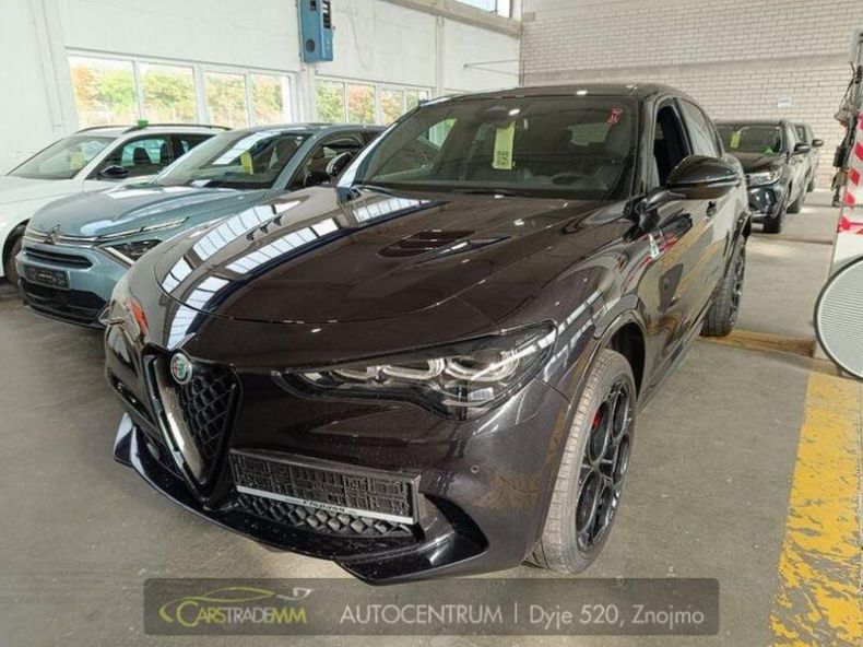Alfa Romeo Stelvio - hlavní foto