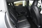Tesla Model Y - fotka číslo 21