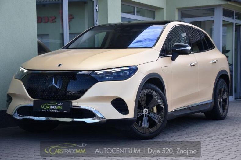 Mercedes EQE - hlavní foto