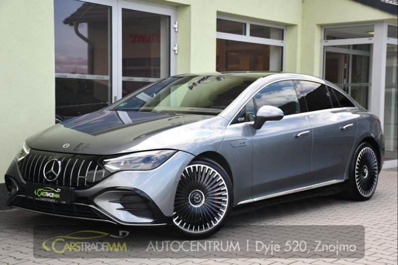 Mercedes EQE - hlavní foto