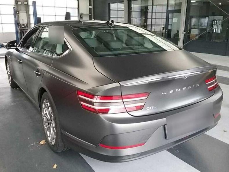 Genesis G80 - hlavní fotka