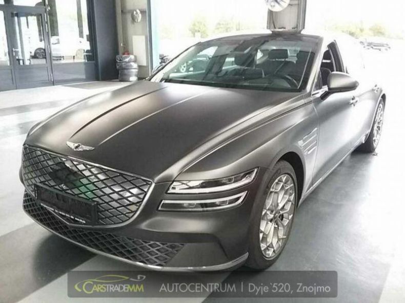 Genesis G80 - hlavní foto