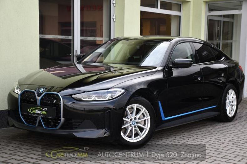 BMW i4 - hlavní foto