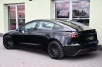 Tesla Model 3 - fotka číslo 2