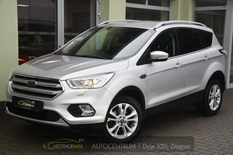 Ford Kuga - hlavní foto