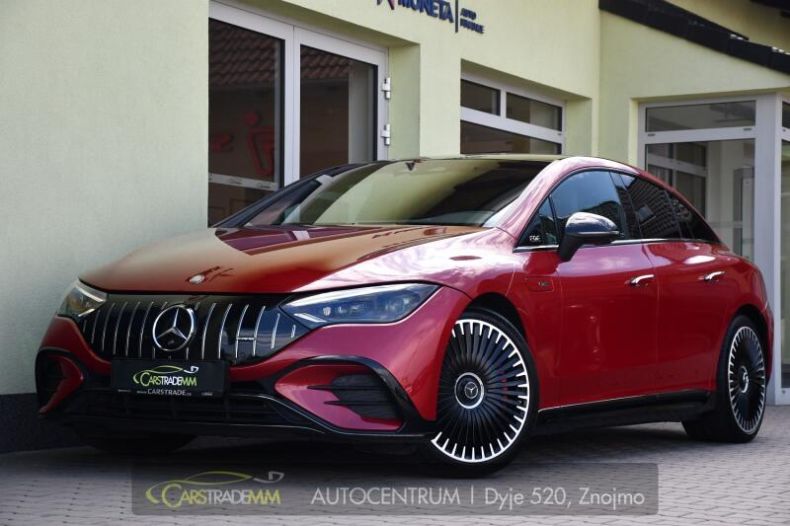 Mercedes EQE - hlavní foto