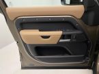 Land Rover Defender - fotka číslo 6