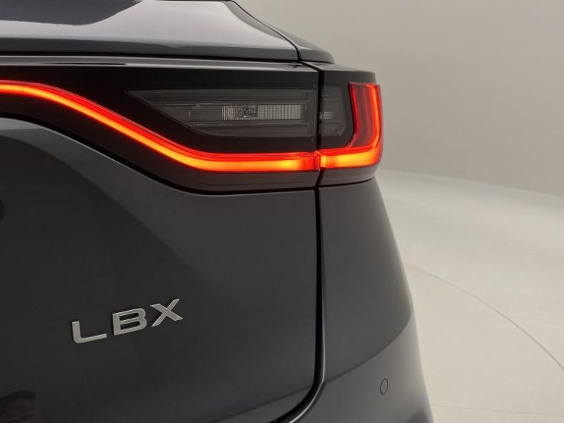 Lexus LBX - hlavní fotka