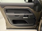 Land Rover Defender - fotka číslo 6