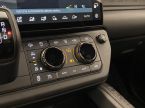Land Rover Defender - fotka číslo 38