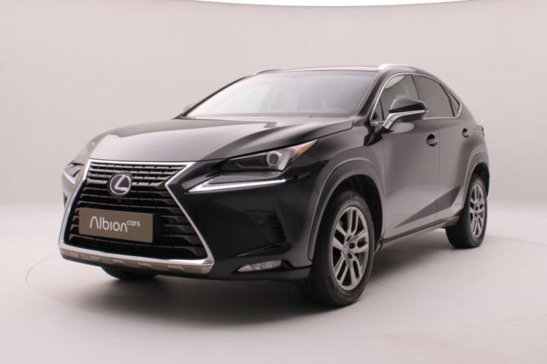 Lexus NX 300h - hlavní foto