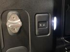 Land Rover Defender - fotka číslo 30