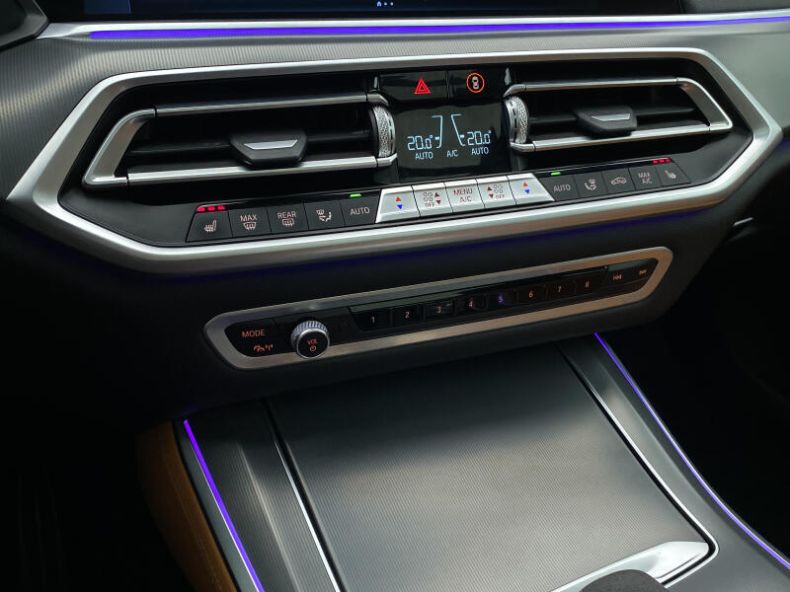BMW X5 - hlavní fotka