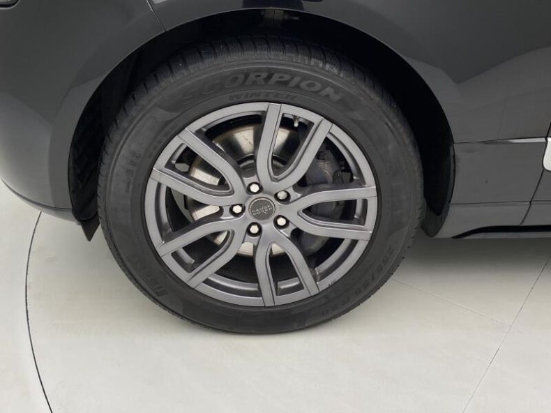 Land Rover Range Rover - hlavní fotka