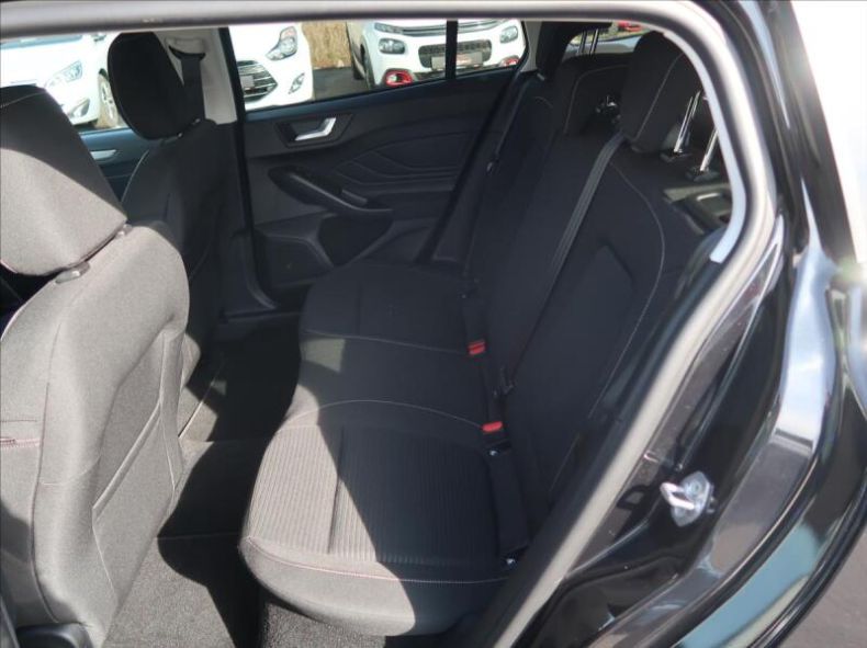 Ford Focus - hlavní fotka