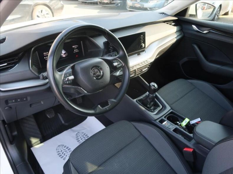 Škoda Octavia - hlavní fotka
