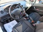 Peugeot 308 - fotka číslo 8